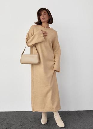 Вязаное платье oversize длиной макси