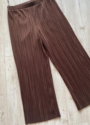Гарні штани широкі гофре колір шоколад 18 3 хл3 фото