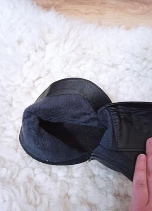 Шкіряні черевики на шнурках демі чорного кольору5 фото