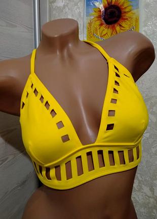 Красивый мягкой верх купальника с нюансом asos, eur 38