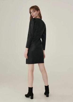 Чорна сукня з розрізом sinsay3 фото