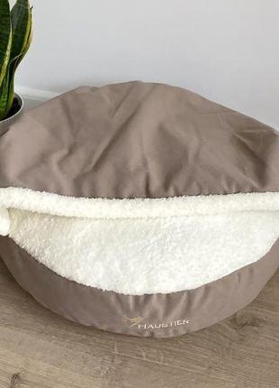 Лежак для собак та котів lounge beige з капюшоном l - діаметр 100см2 фото