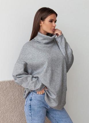 Серый ангоровый свитер в стиле оверсайз3 фото