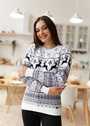 Жіночий новорічний светр з оленями 🧑‍🎄