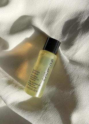 Люксовая питательная маселка для волос shu uemura mini essence absolue nourishing protective oil5 фото