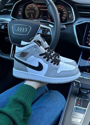 Зимние женские кроссовки nike air jordan 1 high gray white black fur <unk> smb