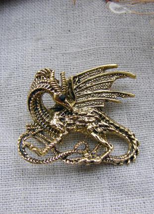 Незвичайна брошка у виглядi бронзового дракона колiр античне золото5 фото