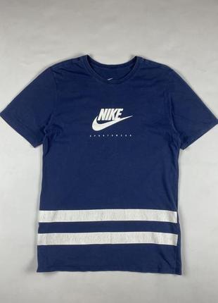 Футболка nike sportswear nsw