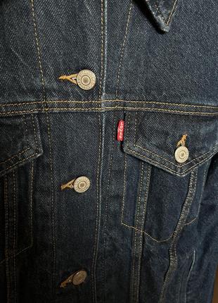 Жіноча утеплена джинсовка levis (s розмір, оригінал)6 фото