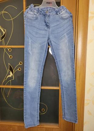 Джинси 152