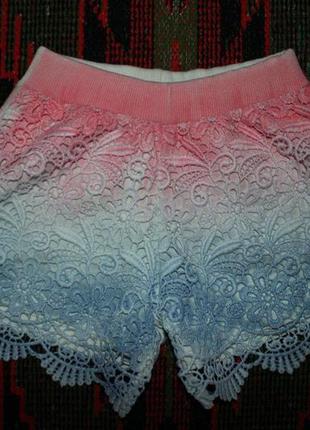 Детские шорты на рост 110 см( около 5 лет)