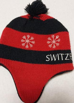 Качественная теплая стильная шапка не пылкая switzerland