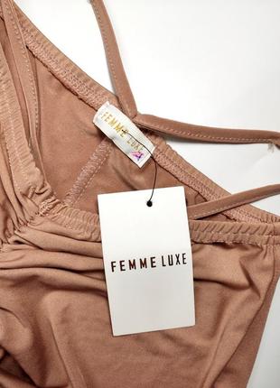 Брюки женские лосинами бежевого цвета с драпировкой от бренда femme luxe one size3 фото