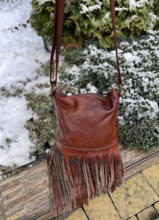 Стильная женская сумка с бахромой натуральная кожа стиль вестерн/бохо коричнево-рыжая10 фото
