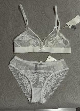 Комплект нижньої білизни