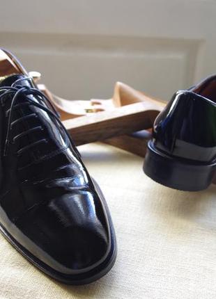 Gino rossi/ лаковые мужские деловые-праздничные туфли на шнуровке2 фото