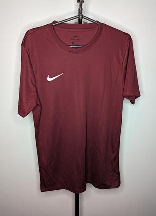 Футболка nike dri-fit m