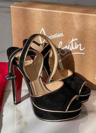 Christian louboutin босоножки. оригинал!