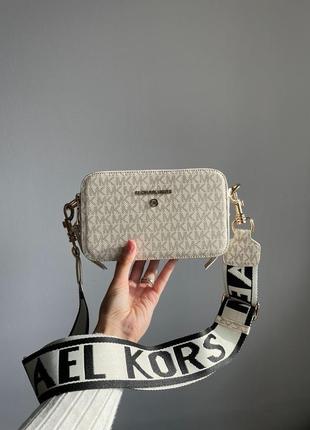 Женская сумка michael kors snapshot cream