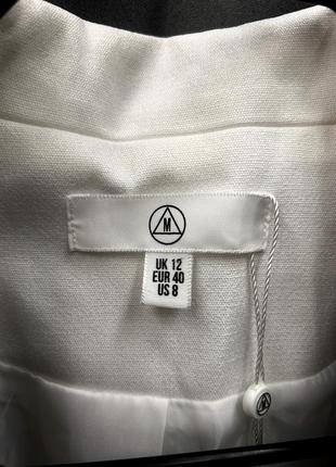 Белый новый линей пиджак бренда misguided6 фото