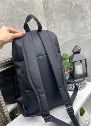 Стильный черный практичный вместительный рюкзак унисекс6 фото