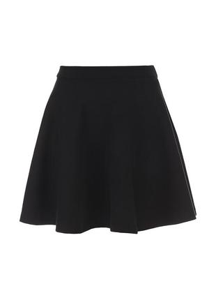 Чорна спідниця