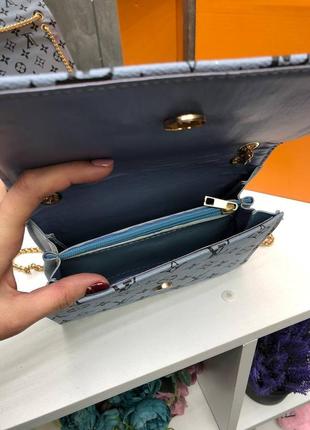 Стильная, качественная, комфортная сумочка на цепочке в фирменной коробке5 фото