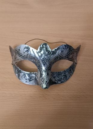 Маска карнавальная