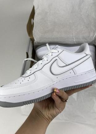 Nike air force1 dx5805-100 кроссовки белые, оригинальные кроссовки найк белые2 фото