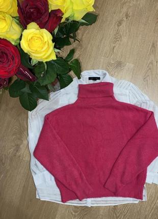 Розовый свитер женский под шею, короткий, травка
