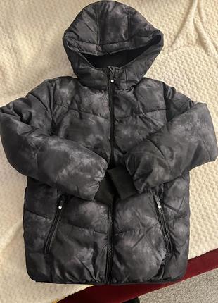 Зимняя двусторонняя курточка c&amp;a на мальчика 11-12 лет 158 см рост