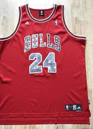 Коллекционная баскетбольная джерси adidas chicago bulls