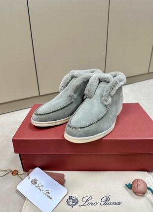Жіночі зелені хакі замшеві зимові лофери  loro piana open walk з хутром лоро піана