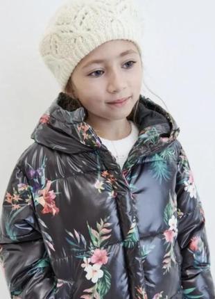 Куртка для дівчинки reserved єврозима чорна стьобана з квітковим принтом oversize 128 см