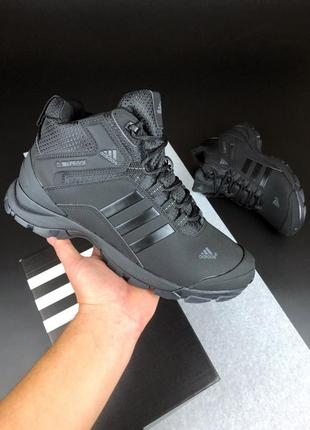 Черевики чоловічі зимові шкіряні adidas prices climaproof чорні на хутрі / чоловічі зимові стильні кросівки на хутрі adidas prices climaproof