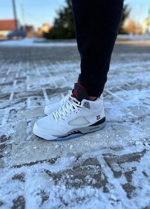 Мужские кроссовки nike air sneakers jordan retro 5 white fur
