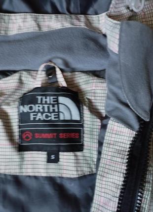 Стильна куртка gore-tex від the north face3 фото