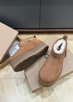 Жіночі бежеві руді коричневі ugg classic ultra mini platform уги вугі на платформі4 фото