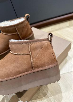 Жіночі бежеві руді коричневі ugg classic ultra mini platform уги вугі на платформі2 фото