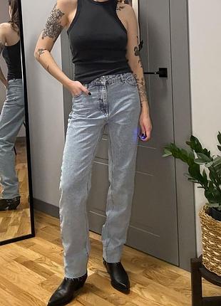 Джинси блакитні прямі reserved