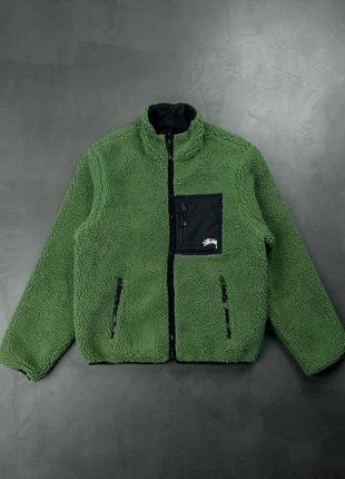 Бомбезна фліска від stussy🥰