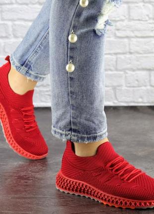 Стильні жіночі червоні кросівки сітка4 фото