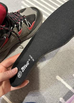 Трекінгове взуття 37р