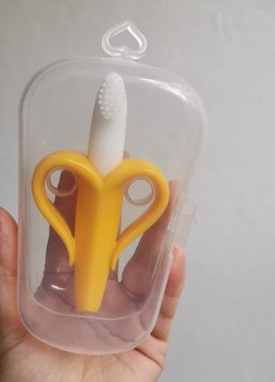 Гризунок прорізувач банан силіконовий у контейнері