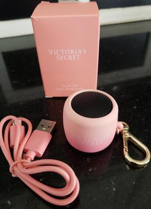 Брелок victoria's secret mini bluetooth speaker ідея для подарунка7 фото