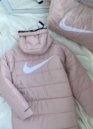 Жіноча куртка nike sportswear terma-fit