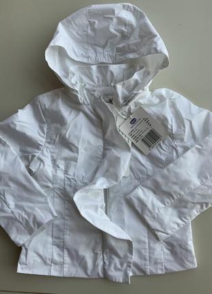 Белая тонкая куртка ветровка оригинал италия chicco для девочки р92,110,116,122