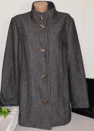 Брендовое шерстяное демисезонное пальто с карманами autonomy этикетка1 фото