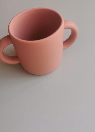 Детская силиконовая чашка с ручками 130 мл чайная роза