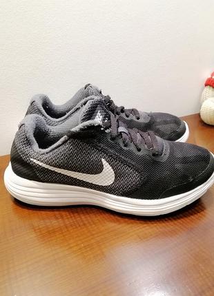 Кроссовки nike